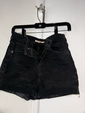 Levi’s Mile High Black Stretch Denim Shorts - Size 27